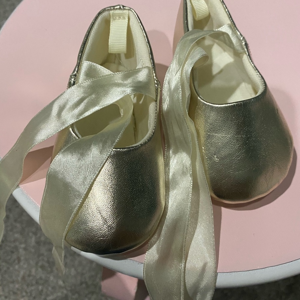 Baby Girl Lace up Slippers